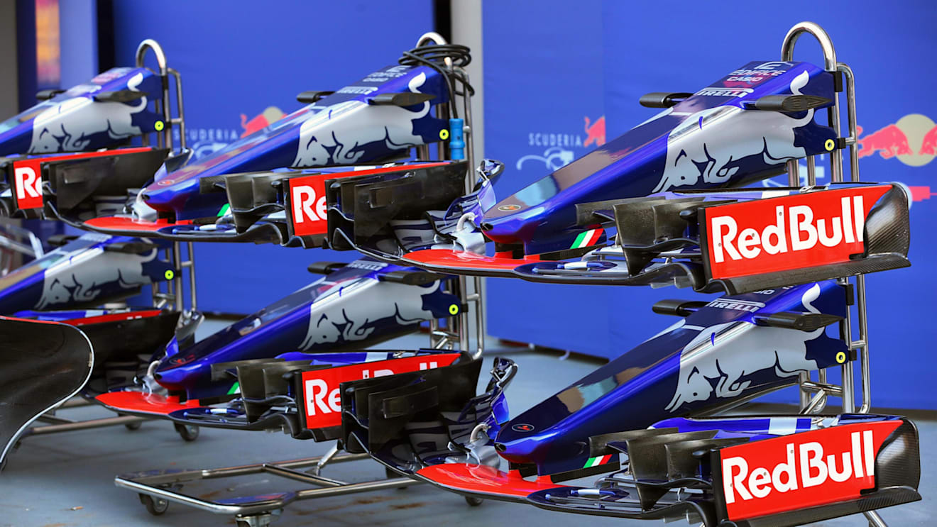Scuderia Toro Rosso STR12 nose and front wings at Formula One World Championship, Rd14, Singapore Grand Prix, Preparations, Marina Bay Street Circuit, Singapore, Wednesday 13 September 2017. © Sutton Images