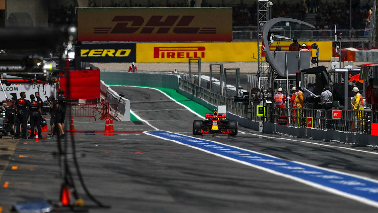 Max Verstappen (NED) Red Bull Racing RB13 at Formula One World Championship, Rd5, Spanish Grand Prix, Practice, Barcelona, Spain, Friday 12 May 2017. © Sutton Motorsport Images/Kym Illman