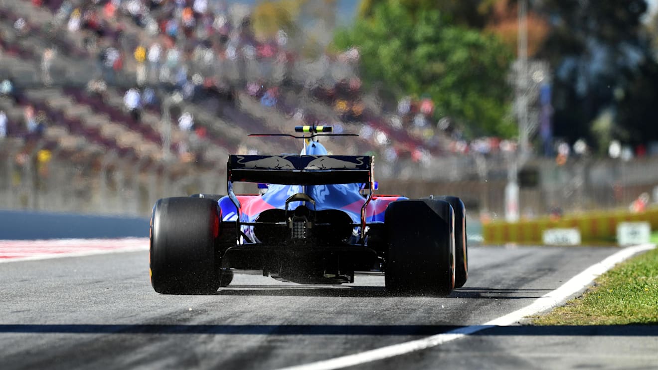 Carlos Sainz jr (ESP) Scuderia Toro Rosso STR12 at Formula One World Championship, Rd5, Spanish Grand Prix, Practice, Barcelona, Spain, Friday 12 May 2017. © Sutton Motorsport Images