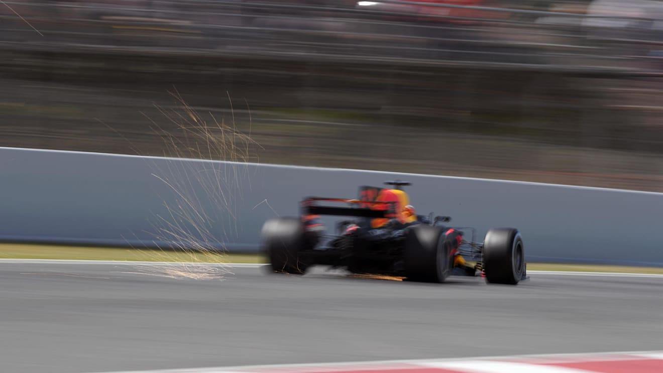Daniel Ricciardo (AUS) Red Bull Racing RB13 at Formula One World Championship, Rd5, Spanish Grand Prix, Qualifying, Barcelona, Spain, Saturday 13 May 2017. © Sutton Motorsport Images