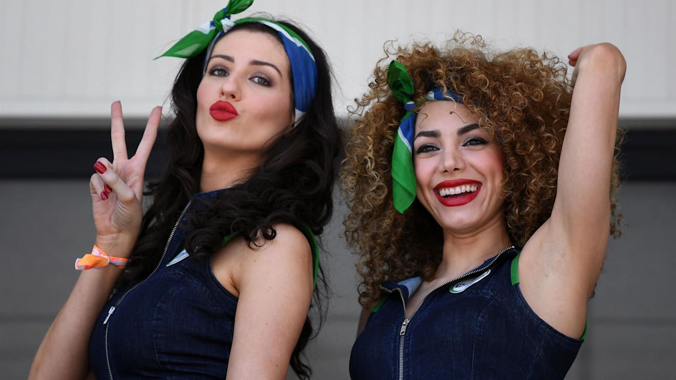 Grid girls at Formula One World Championship, Rd5, Spanish Grand Prix, Qualifying, Barcelona, Spain, Saturday 13 May 2017. © Sutton Motorsport Images