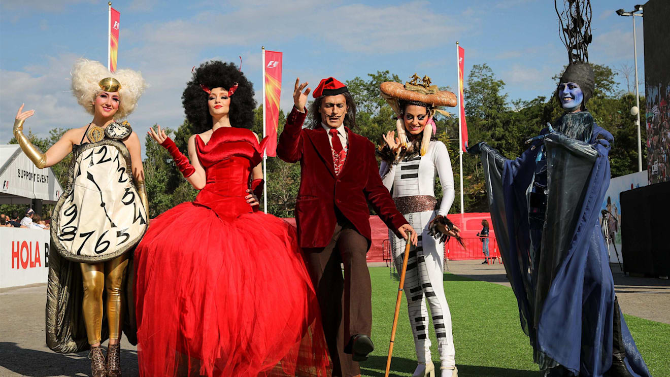 Costumes at Formula One World Championship, Rd5, Spanish Grand Prix, Race, Barcelona, Spain, Sunday 14 May 2017. © Sutton Motorsport Images