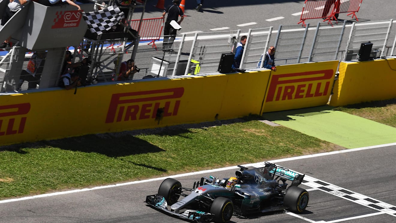 Race winner Lewis Hamilton (GBR) Mercedes-Benz F1 W08 Hybrid crosses the line and takes the chequered flag at Formula One World Championship, Rd5, Spanish Grand Prix, Race, Barcelona, Spain, Sunday 14 May 2017. © Sutton Motorsport Images