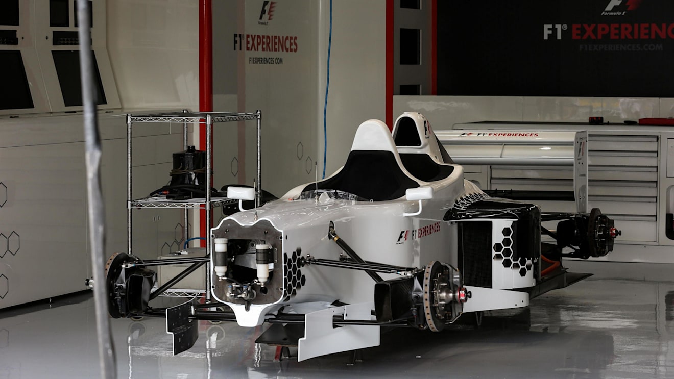 F1 Experiences 2-Seater car at Formula One World Championship, Rd5, Spanish Grand Prix, Preparations, Barcelona, Spain, Thursday 11 May 2017. © Sutton Motorsport Images