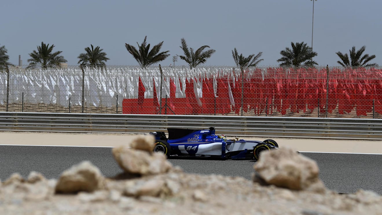 Pascal Wehrlein (GER) Sauber C36 at Formula One Testing, Day Two, Bahrain International Circuit, Sakhir, Bahrain, Wednesday 19 April 2017. © Sutton Motorsport Images