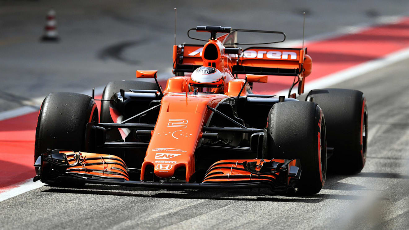 Stoffel Vandoorne (BEL) McLaren MCL32 at Formula One Testing, Day Two, Bahrain International Circuit, Sakhir, Bahrain, Wednesday 19 April 2017. © Sutton Motorsport Images