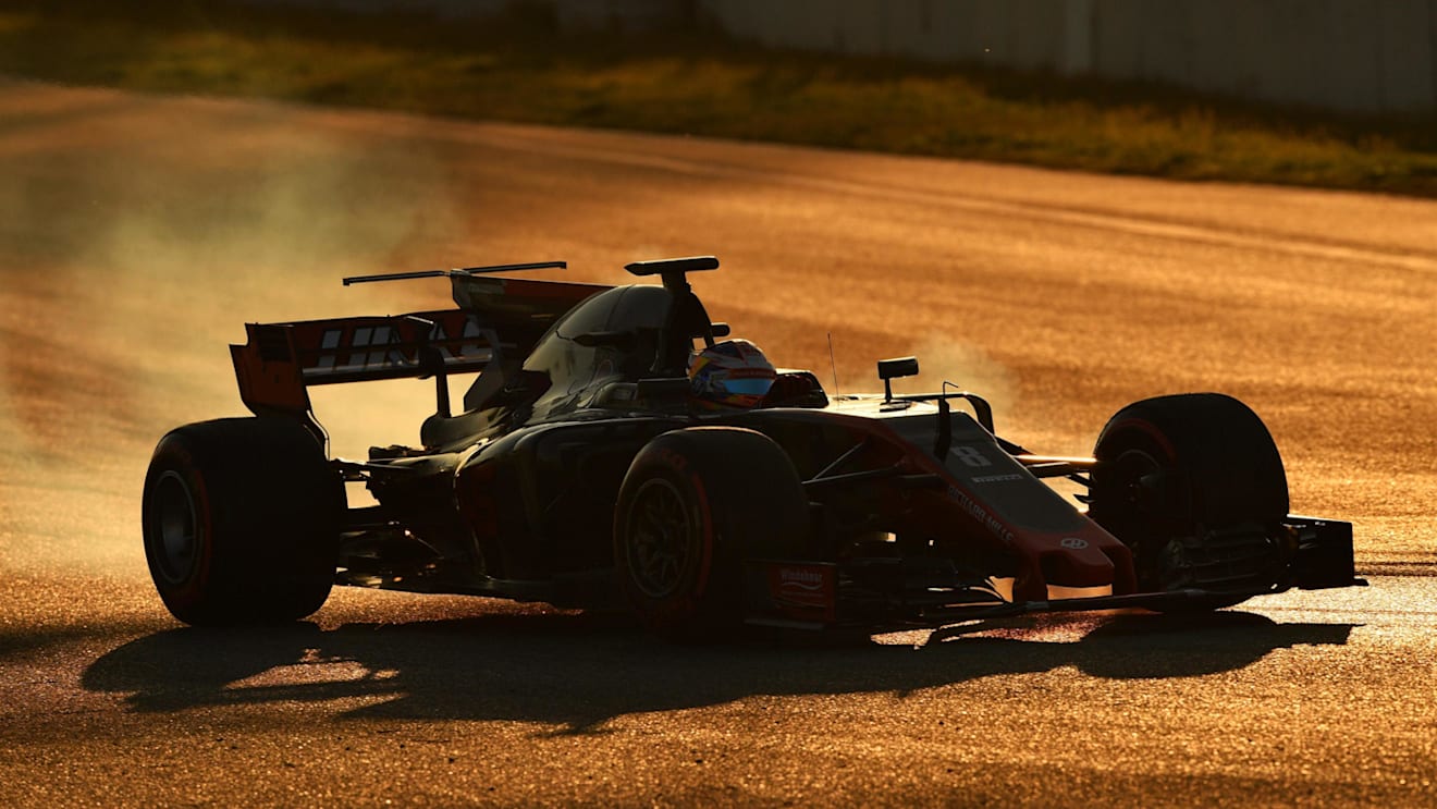 Romain Grosjean (FRA) Haas VF-17 locks up at Formula One Testing, Day Four, Barcelona, Spain, 2 March 2017. © Sutton Images