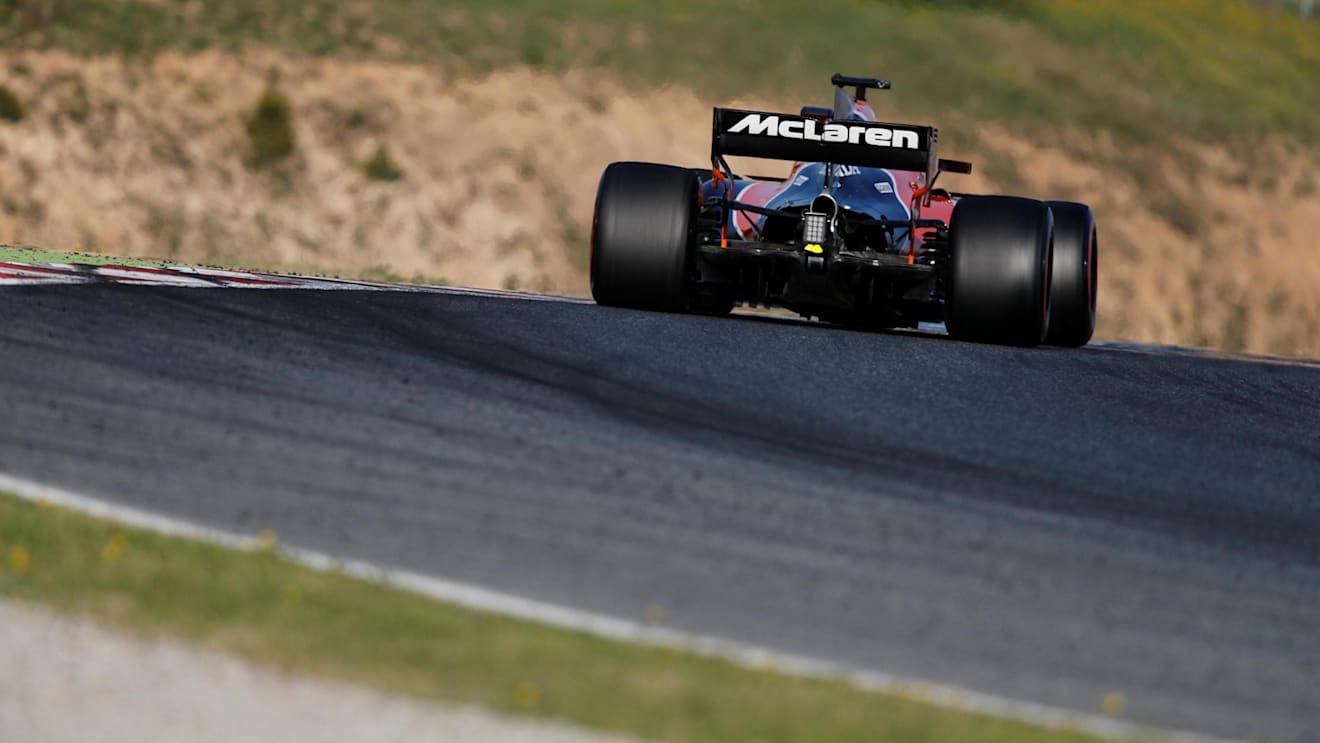 Stoffel Vandoorne (BEL) McLaren MCL32 at Formula One Testing, Day Four, Barcelona, Spain, 2 March 2017. © Sutton Images