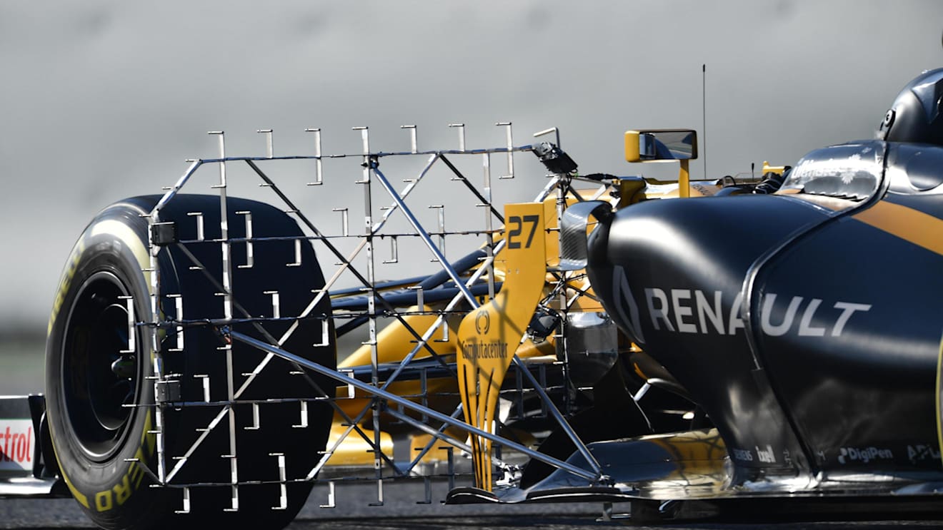 Nico Hulkenberg (GER) Renault Sport F1 Team RS17 with aero sensors at Formula One Testing, Day Four, Barcelona, Spain, 10 March 2017. © Sutton Images