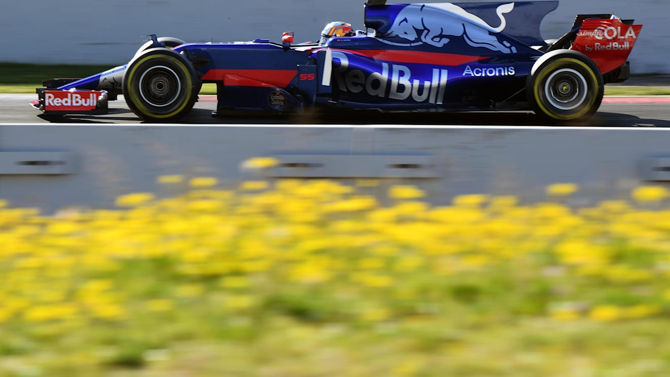 Carlos Sainz jr (ESP) Scuderia Toro Rosso STR12 at Formula One Testing, Day Four, Barcelona, Spain, 10 March 2017. © Sutton Images