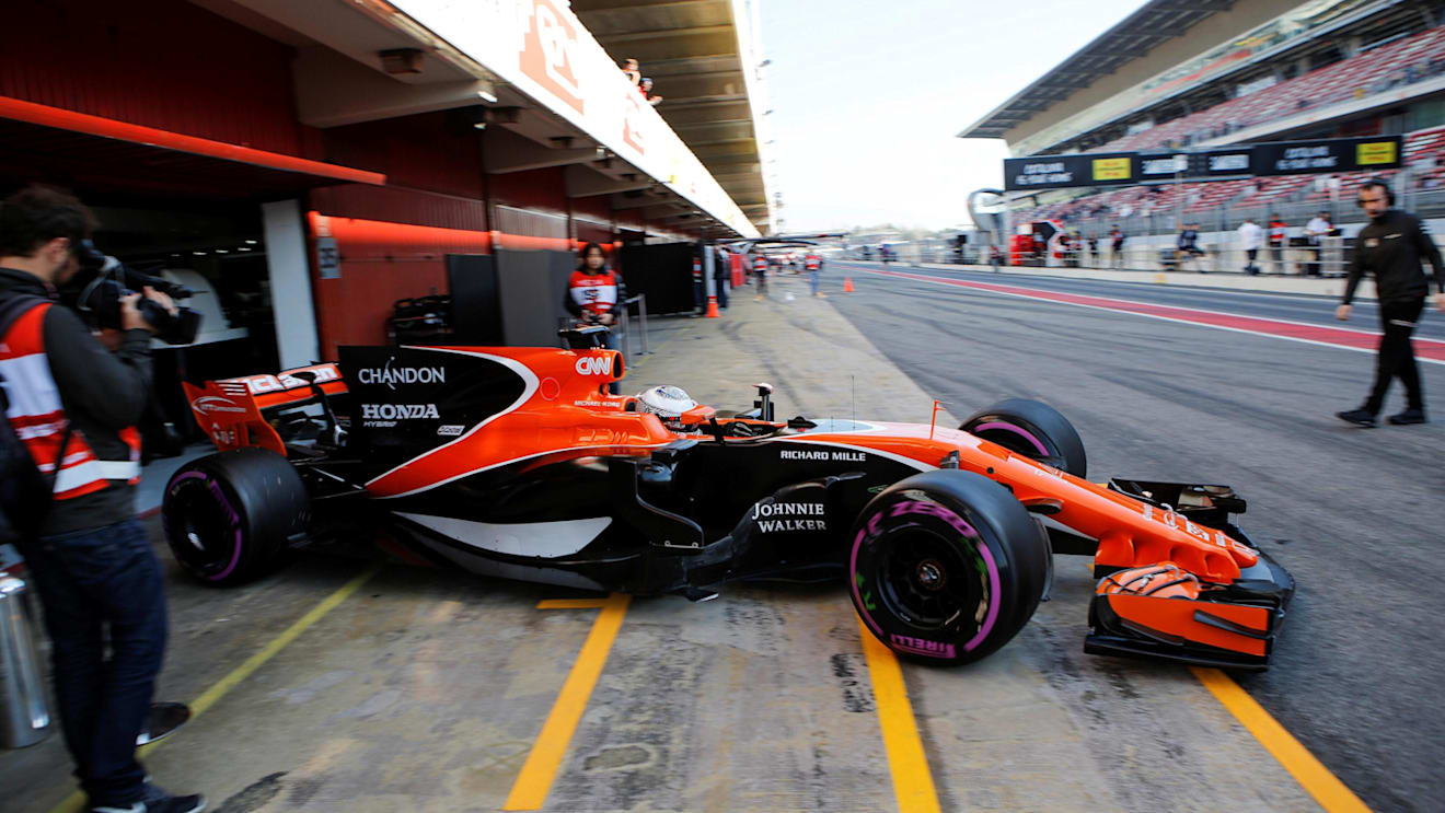 Fernando Alonso (ESP) McLaren MCL32 at Formula One Testing, Day Four, Barcelona, Spain, 10 March 2017. © Sutton Images