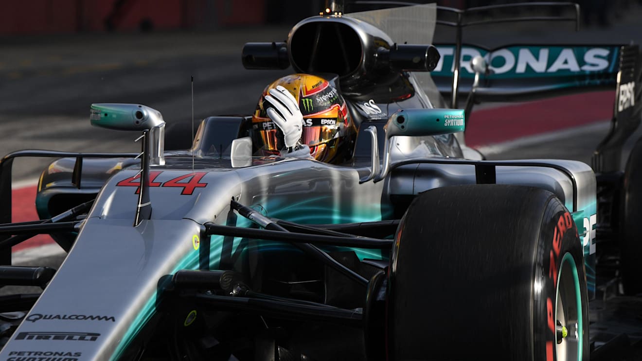 Lewis Hamilton (GBR) Mercedes-Benz F1 W08 Hybrid waves at Formula One Testing, Day Three, Barcelona, Spain, 9 March 2017. © Sutton Images