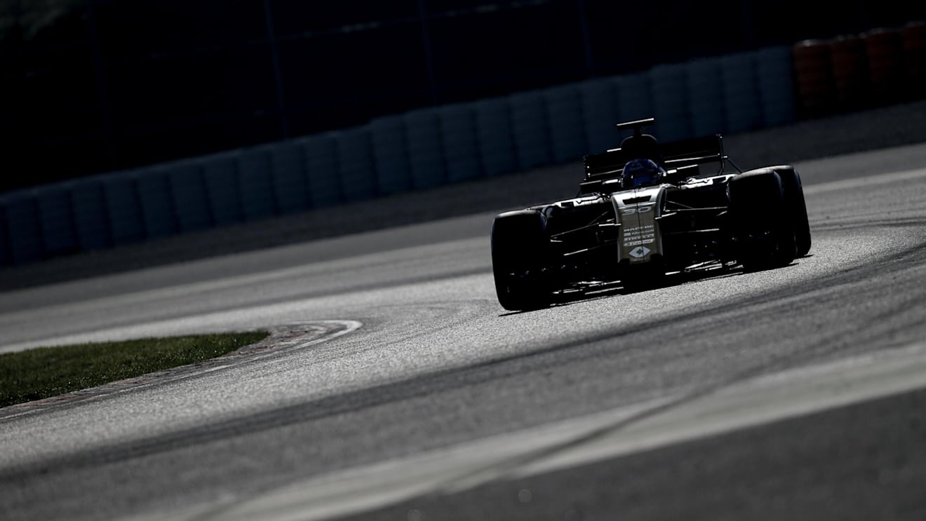 Jolyon Palmer (GBR) Renault Sport F1 Team RS17 at Formula One Testing, Day Three, Barcelona, Spain, 9 March 2017. © Sutton Images
