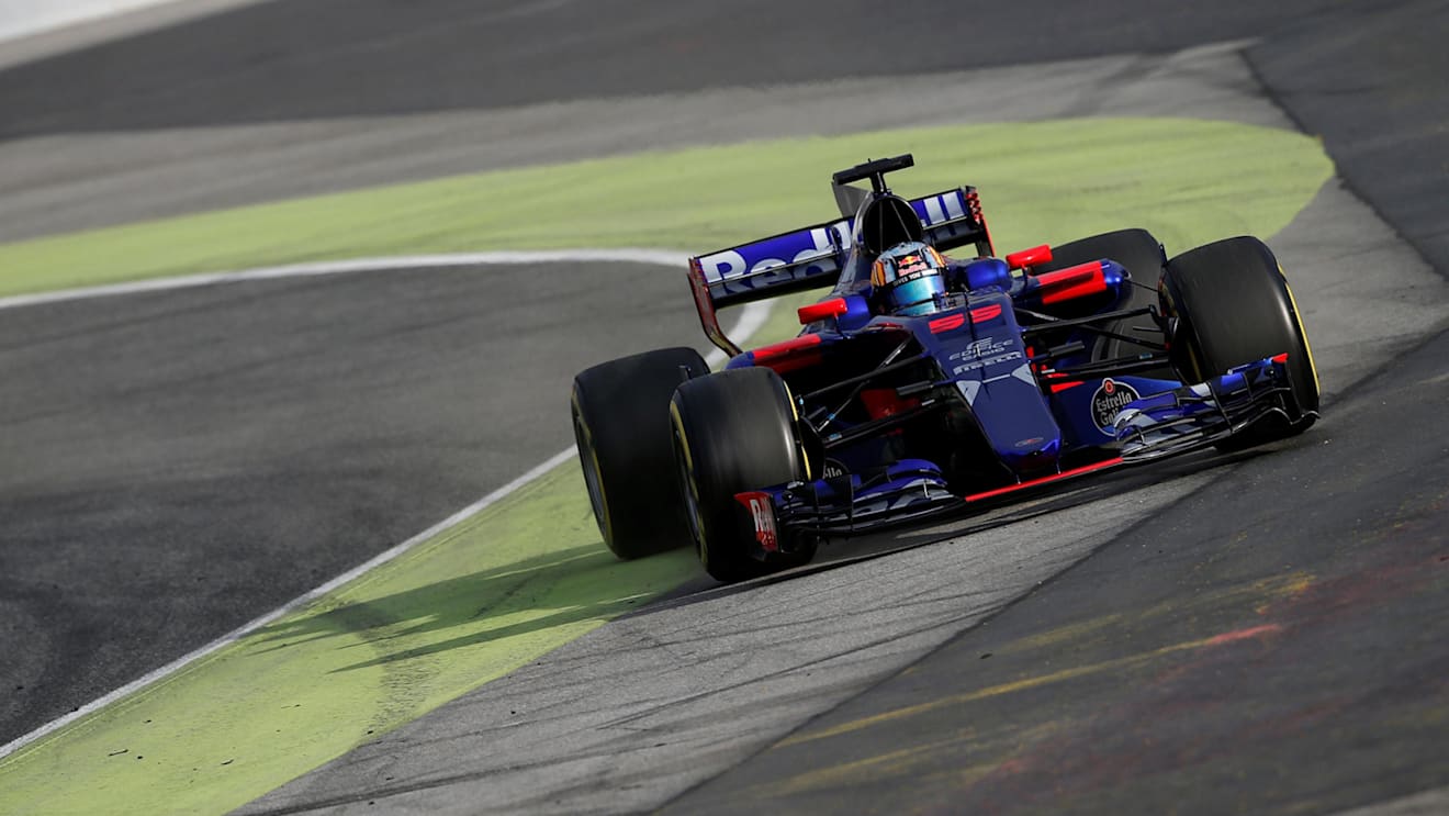 Carlos Sainz jr (ESP) Scuderia Toro Rosso STR12 runs wide at Formula One Testing, Day Two, Barcelona, Spain, 8 March 2017. © Sutton Images