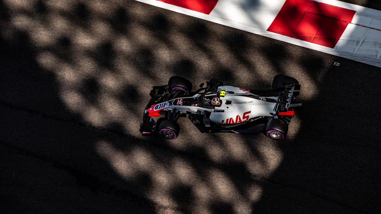 Kevin Magnussen, Haas F1 Team VF-18 at Formula One World Championship, Rd21, Abu Dhabi Grand Prix, Practice, Yas Marina Circuit, Abu Dhabi, UAE, Friday 23 November 2018.