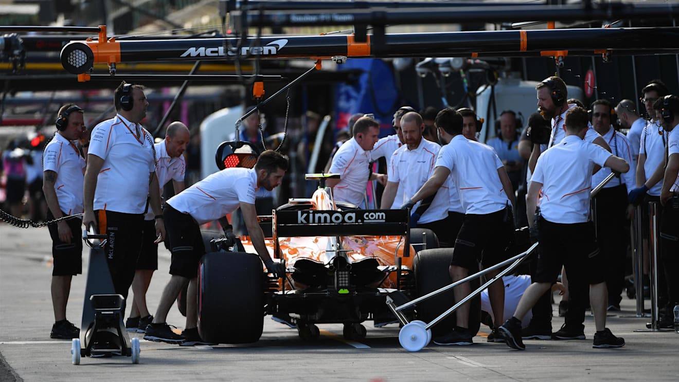 Stoffel Vandoorne (BEL) McLaren MCL33 at Formula One World Championship, Rd1, Australian Grand Prix, Practice, Melbourne, Australia, Friday 23 March 2018. © Mark Sutton/Sutton Images