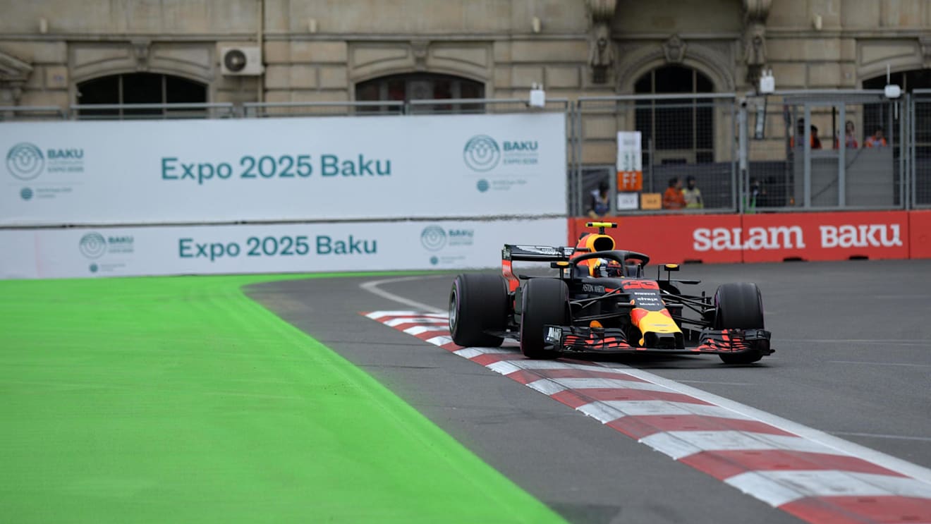 Max Verstappen (NED) Red Bull Racing RB14 at Formula One World Championship, Rd4, Azerbaijan Grand Prix, Practice, Baku City Circuit, Baku, Azerbaijan, Friday 27 April 2018. © Simon Galloway/Sutton Images