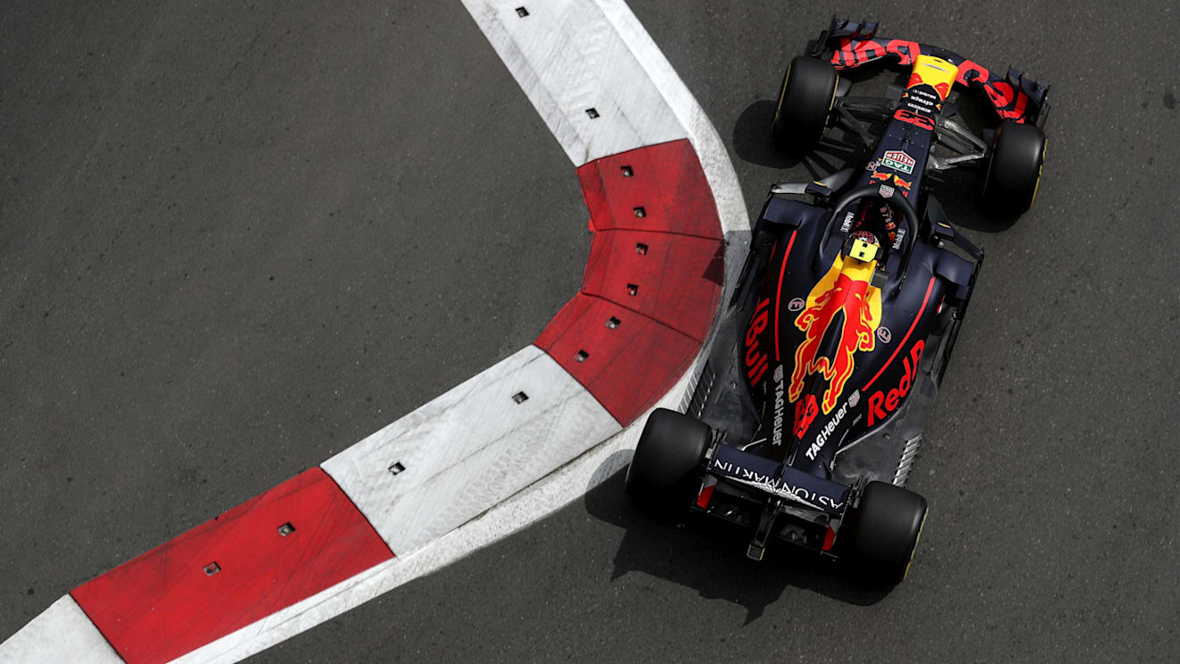 Max Verstappen (NED) Red Bull Racing RB14 at Formula One World Championship, Rd4, Azerbaijan Grand Prix, Practice, Baku City Circuit, Baku, Azerbaijan, Friday 27 April 2018. © James Gasperotti/Sutton Images