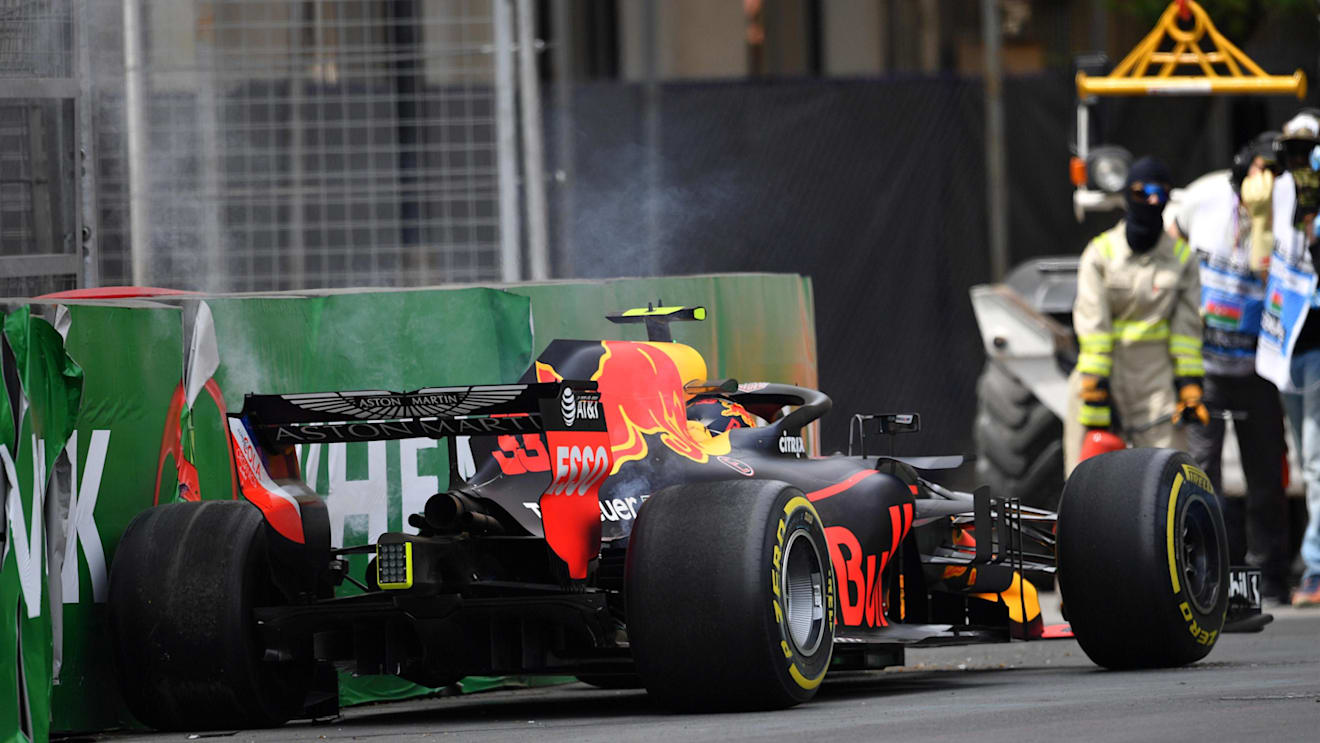 Max Verstappen (NED) Red Bull Racing RB14 crashes in FP1 at Formula One World Championship, Rd4, Azerbaijan Grand Prix, Practice, Baku City Circuit, Baku, Azerbaijan, Friday 27 April 2018. © Jerry Andre/Sutton Images