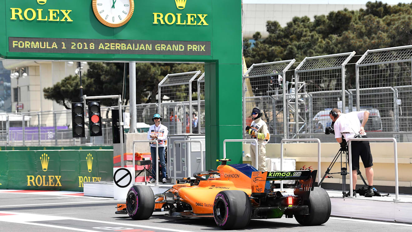Stoffel Vandoorne (BEL) McLaren MCL33 at Formula One World Championship, Rd4, Azerbaijan Grand Prix, Practice, Baku City Circuit, Baku, Azerbaijan, Friday 27 April 2018. © Mark Sutton/Sutton Images