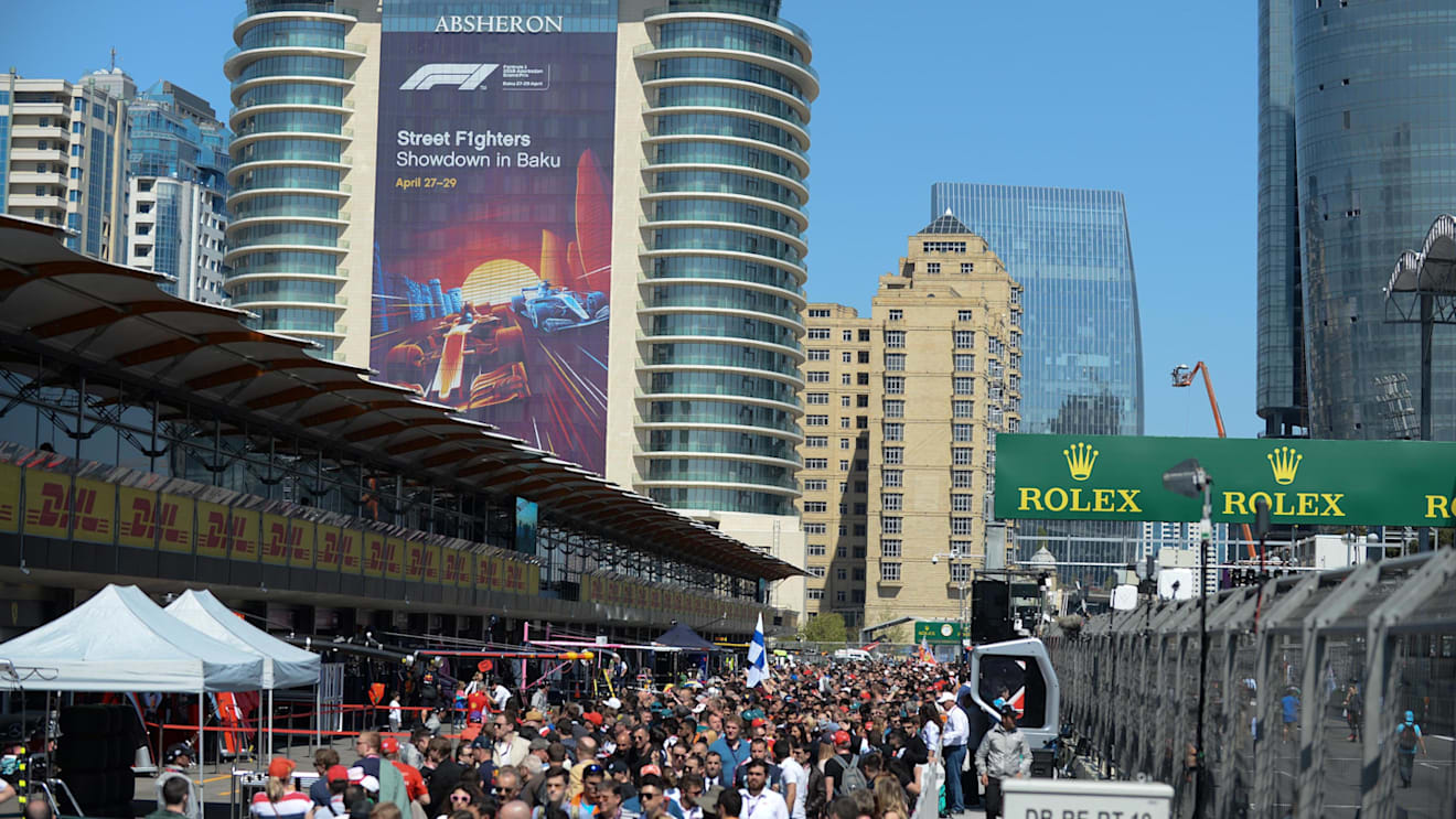 Fans in pit lane at Formula One World Championship, Rd4, Azerbaijan Grand Prix, Preparations, Baku City Circuit, Baku, Azerbaijan, Thursday 26 April 2018. © Simon Galloway/Sutton Images