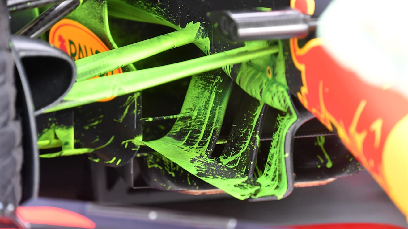 Aero paint on Red Bull Racing RB14 at Formula One World Championship, Rd2, Bahrain Grand Prix, Practice, Bahrain International Circuit, Sakhir, Bahrain, Friday 6 April 2018. © Mark Sutton/Sutton Images
