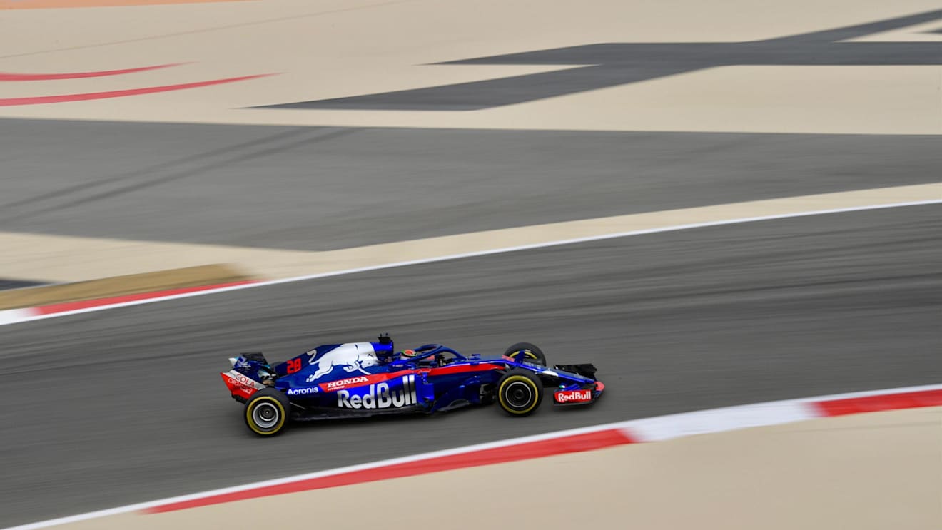 Brendon Hartley (NZL) Scuderia Toro Rosso STR13 at Formula One World Championship, Rd2, Bahrain Grand Prix, Practice, Bahrain International Circuit, Sakhir, Bahrain, Friday 6 April 2018. © Jerry Andre/Sutton Images