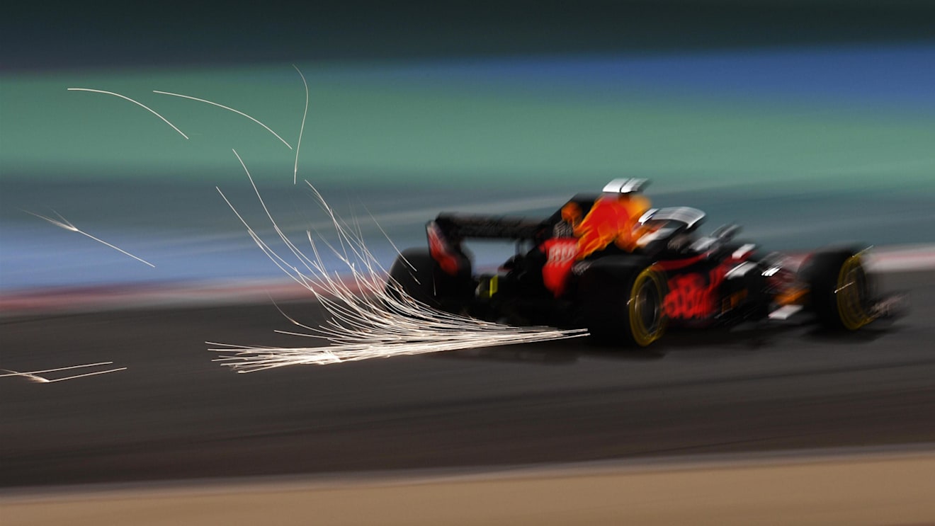 Daniel Ricciardo (AUS) Red Bull Racing RB14 sparks at Formula One World Championship, Rd2, Bahrain Grand Prix, Practice, Bahrain International Circuit, Sakhir, Bahrain, Friday 6 April 2018. © Mark Sutton/Sutton Images