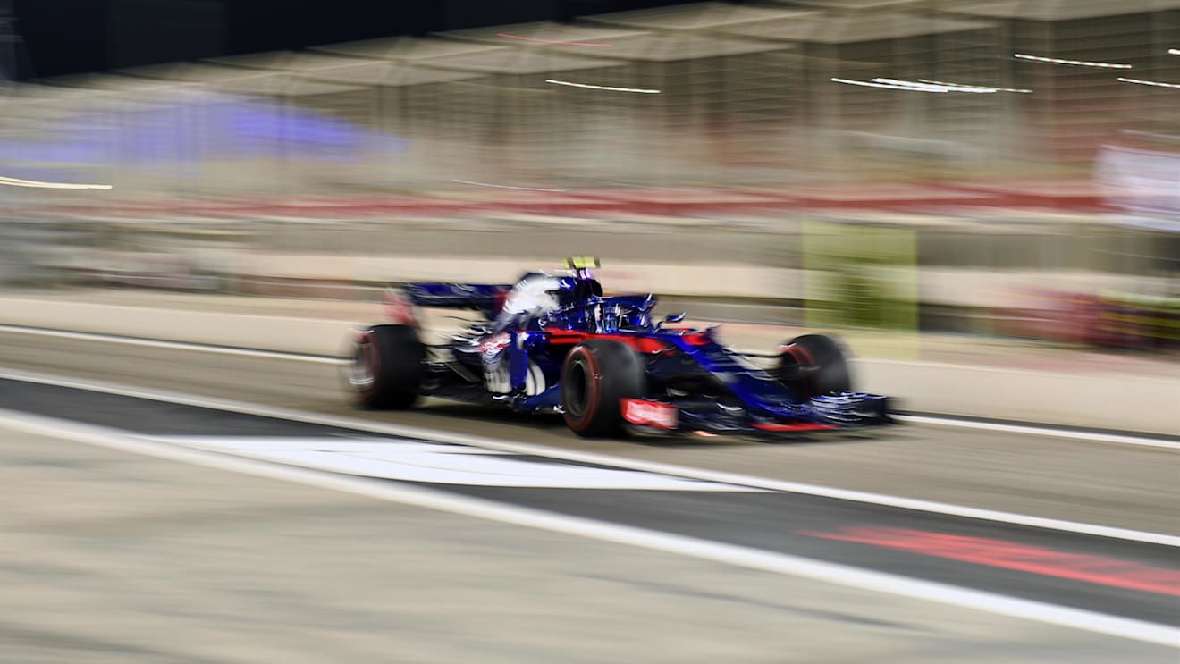 Pierre Gasly (FRA) Scuderia Toro Rosso STR13 at Formula One World Championship, Rd2, Bahrain Grand Prix, Practice, Bahrain International Circuit, Sakhir, Bahrain, Friday 6 April 2018. © Simon Galloway/Sutton Images