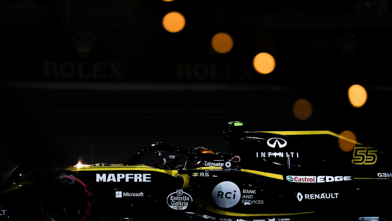 Carlos Sainz jr (ESP) Renault Sport F1 Team RS18 at Formula One World Championship, Rd2, Bahrain Grand Prix, Qualifying, Bahrain International Circuit, Sakhir, Bahrain, Saturday 7 April 2018. © Manuel Goria/Sutton Images