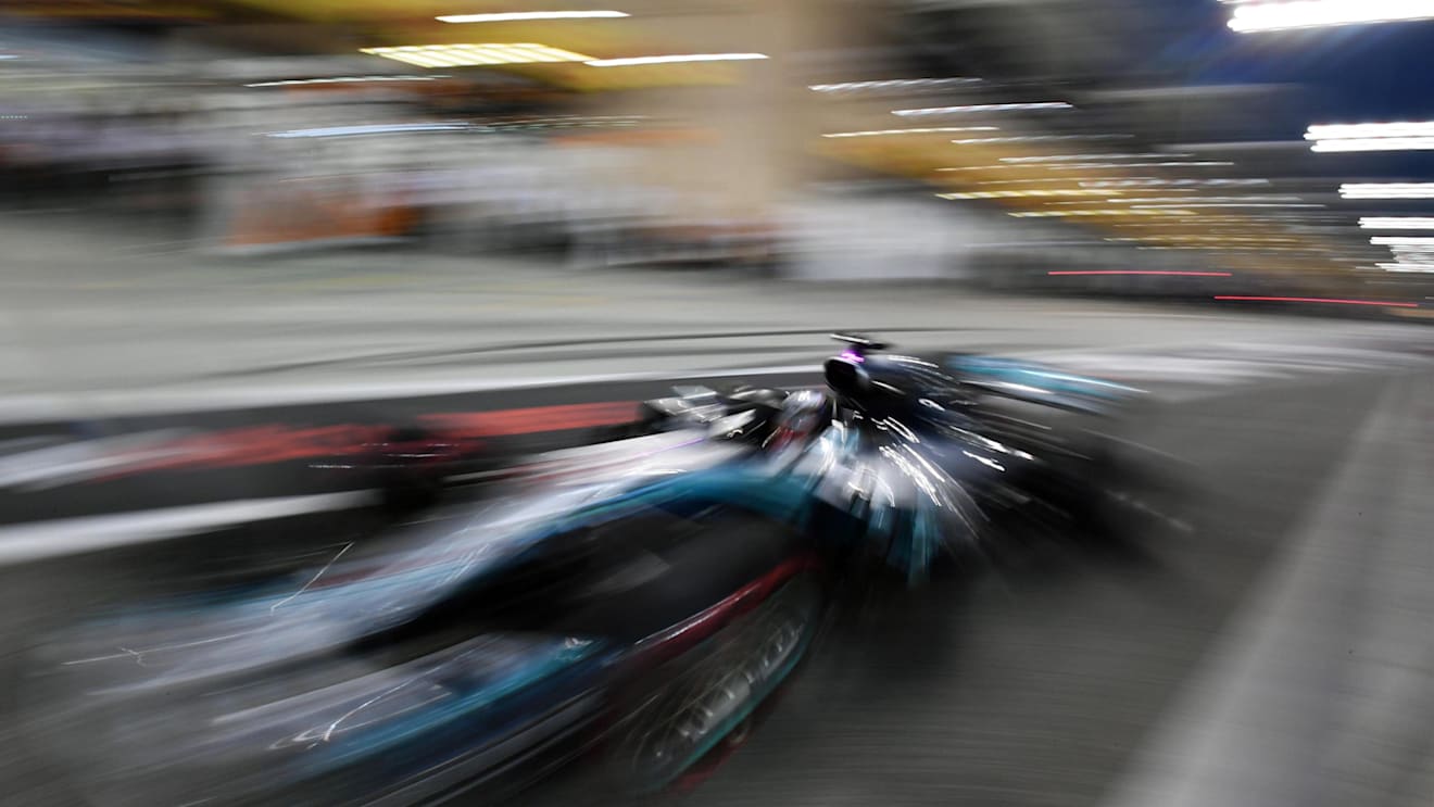 Lewis Hamilton (GBR) Mercedes-AMG F1 W09 EQ Power+ at Formula One World Championship, Rd2, Bahrain Grand Prix, Qualifying, Bahrain International Circuit, Sakhir, Bahrain, Saturday 7 April 2018. © Mark Sutton/Sutton Images