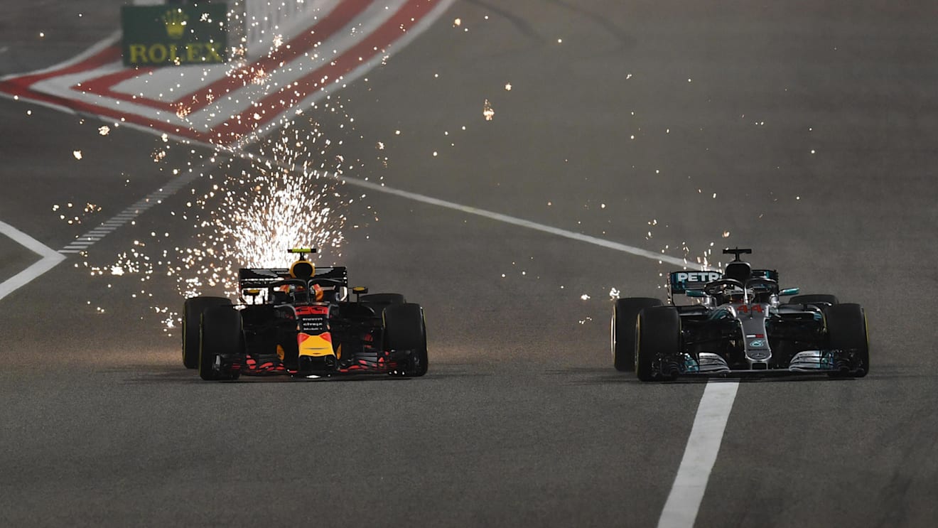 Max Verstappen (NED) Red Bull Racing RB14 and Lewis Hamilton (GBR) Mercedes-AMG F1 W09 EQ Power+ abttle t Formula One World Championship, Rd2, Bahrain Grand Prix, Race, Bahrain International Circuit, Sakhir, Bahrain, Sunday 8 April 2018. © Jerry Andre/Sutton Images