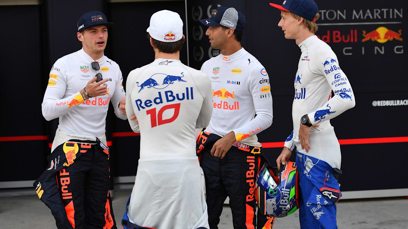 Max Verstappen (NED), Pierre Gasly (FRA) , Daniel Ricciardo (AUS) and Brendon Hartley (NZL) at F1 World Championship, Rd2, Bahrain Grand Prix, Preparations, Bahrain International Circuit, Sakhir, Bahrain, Thursday 5 April 2018. © Jerry Andre/Sutton Images