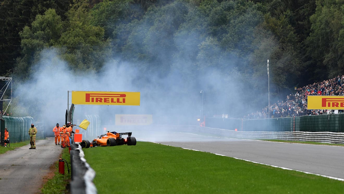 Stoffel Vandoorne, McLaren MCL33 crashes in FP3 at Formula One World Championship, Rd13, Belgian Grand Prix, Qualifying, Spa Francorchamps, Belgium, Saturday 25 August 2018. © Mark Sutton/Sutton Images