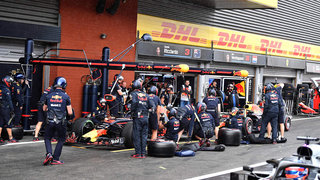Daniel Ricciardo, Red Bull Racing RB14 and Max Verstappen, Red Bull Racing RB14 at Formula One World Championship, Rd13, Belgian Grand Prix, Qualifying, Spa Francorchamps, Belgium, Saturday 25 August 2018. © Mark Sutton/Sutton Images