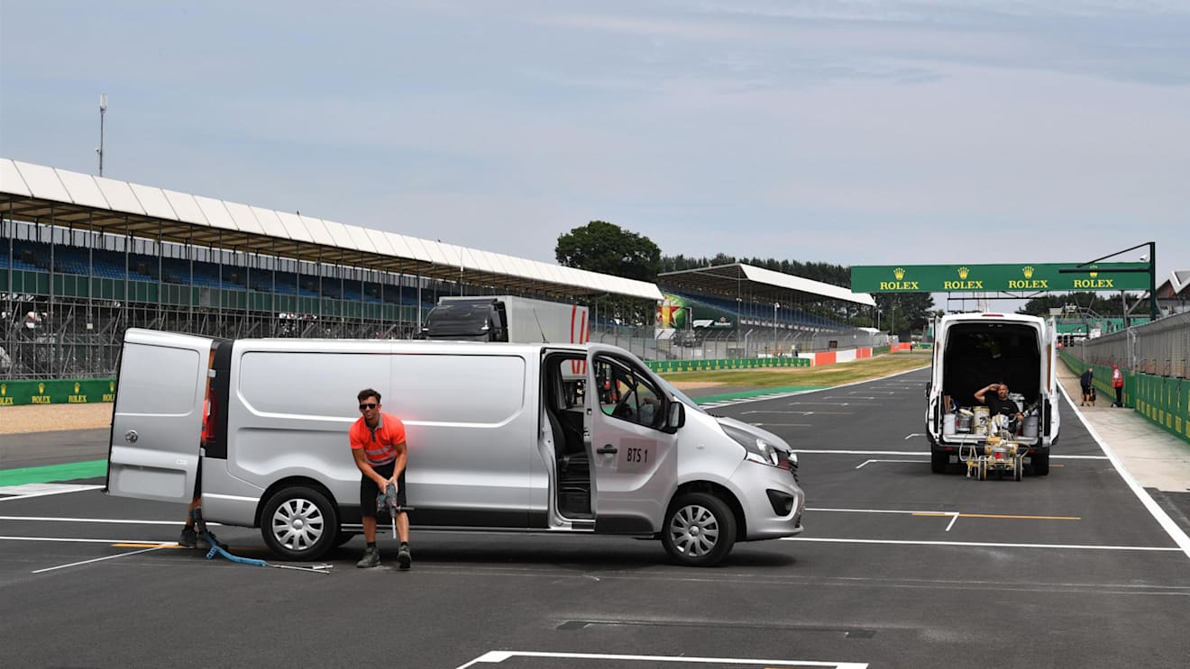 Track workers at Formula One World Championship, Rd10, British Grand Prix, Preparations, Silverstone, England, Wednesday 4 July 2018. © Mark Sutton/Sutton Images