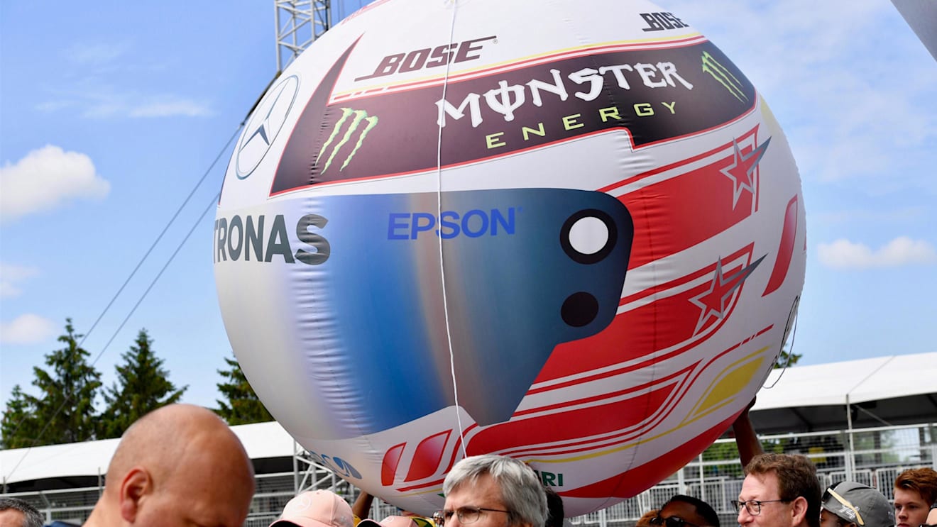 Lewis Hamilton (GBR) Mercedes-AMG F1 fans balloon helmet at Formula One World Championship, Rd7, Canadian Grand Prix, Preparations, Montreal, Canada, Thursday 7 June 2018. © Jerry Andre/Sutton Images