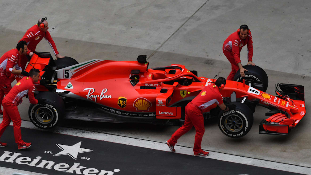 Ferrari mechanoics with Ferrari SF-71H in pit lane at Formula One World Championship, Rd3, Chinese Grand Prix, Practice, Shanghai, China, Friday 13 April 2018. © Mark Sutton/Sutton Images
