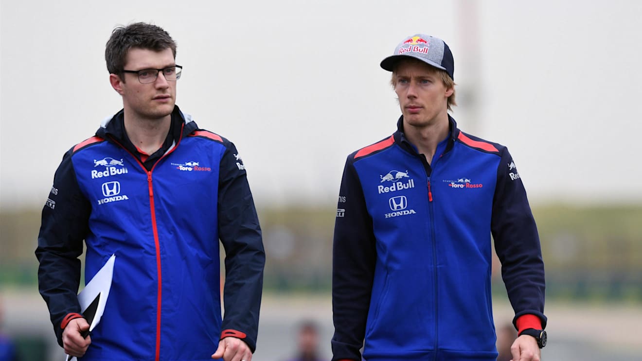 Brendon Hartley (NZL) Scuderia Toro Rosso walks the track at Formula One World Championship, Rd3, Chinese Grand Prix, Preparations, Shanghai, China, Thursday 12 April 2018. © Mark Sutton/Sutton Images