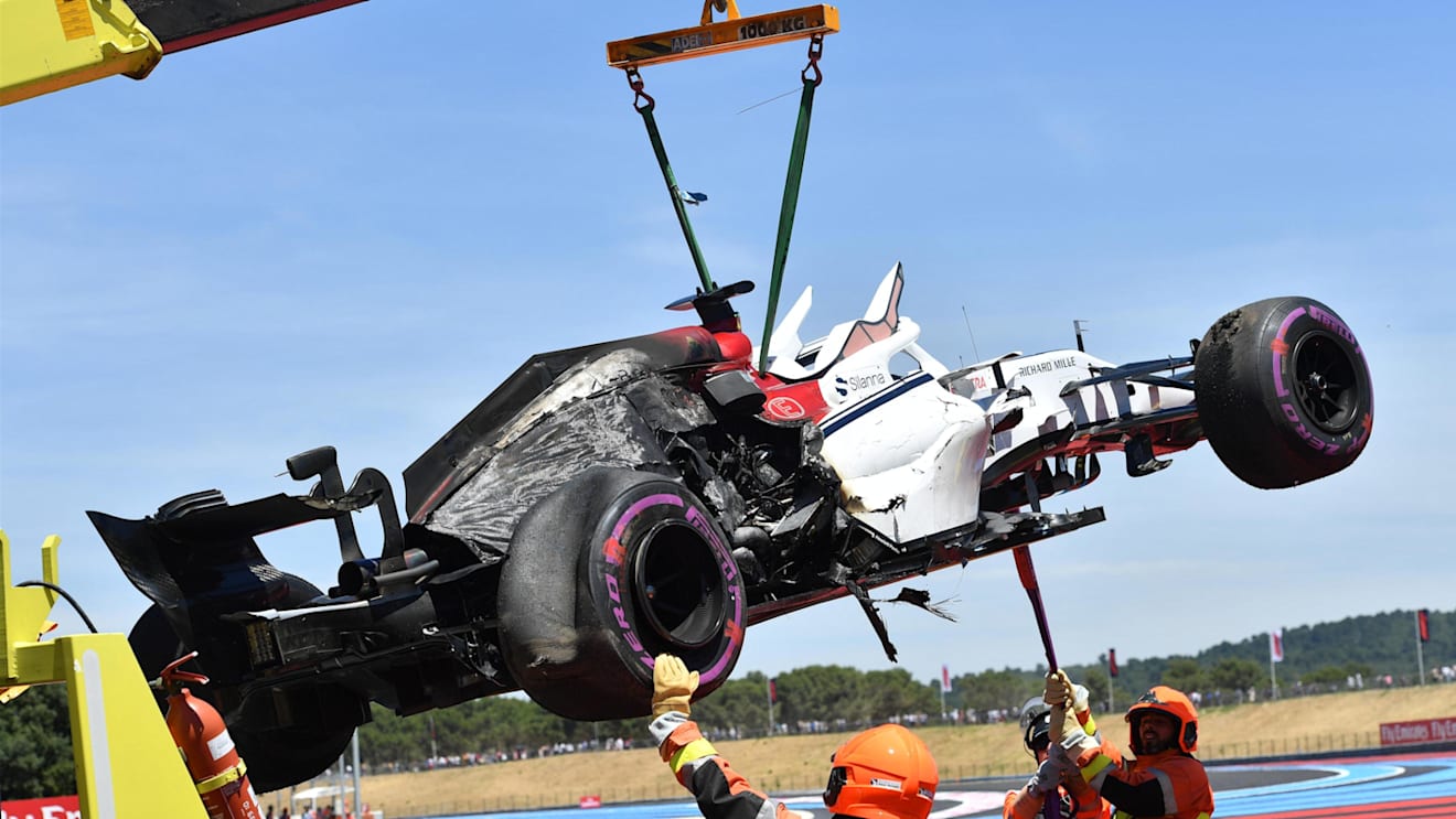 The crashed car of Marcus Ericsson (SWE) Alfa Romeo Sauber C37 is recovered in FP1 at Formula One World Championship, Rd8, French Grand Prix, Practice, Paul Ricard, France, Friday 22 June 2018. © Jerry Andre/Sutton Images