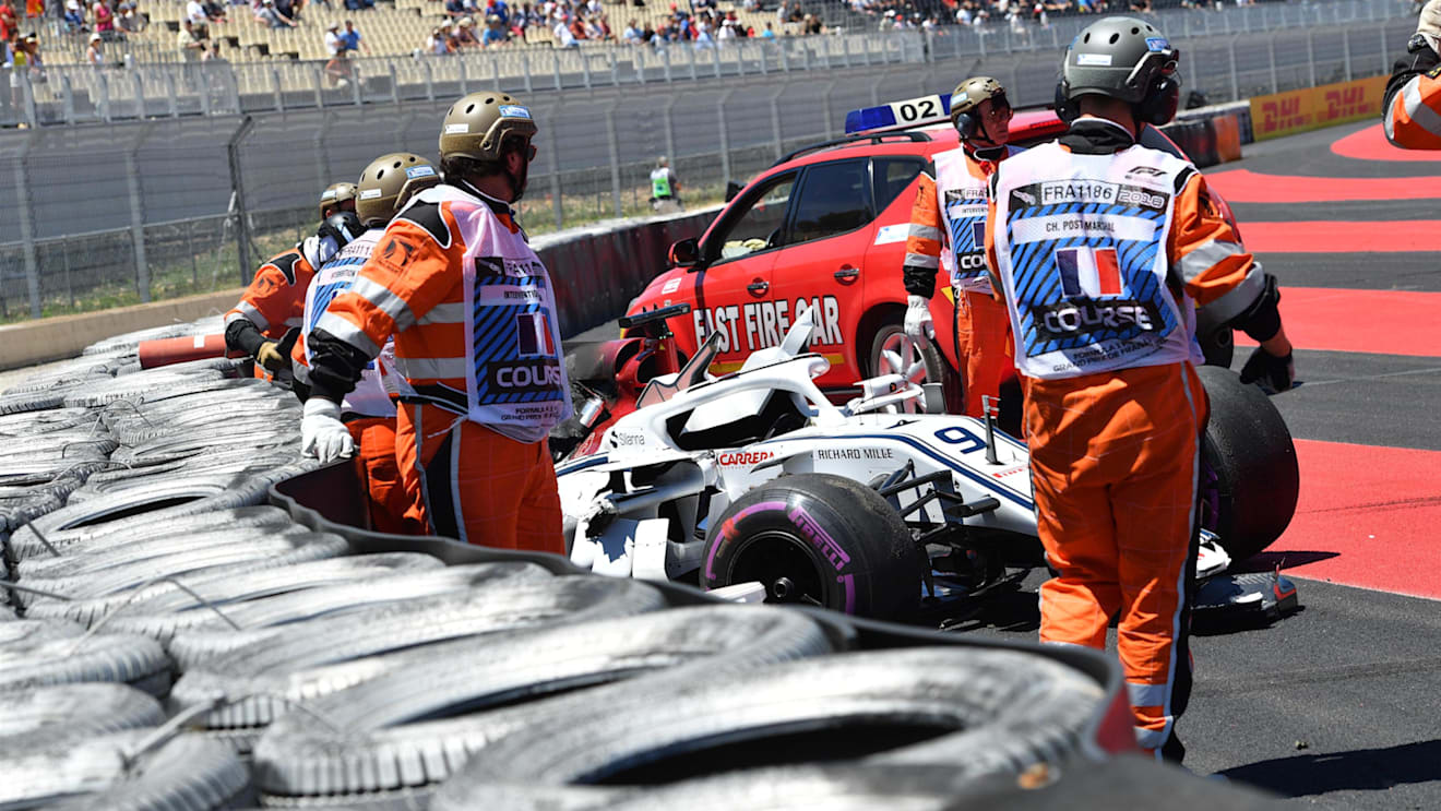 The crashed car of Marcus Ericsson (SWE) Alfa Romeo Sauber C37 is recovered in FP1 at Formula One World Championship, Rd8, French Grand Prix, Practice, Paul Ricard, France, Friday 22 June 2018. © Jerry Andre/Sutton Images
