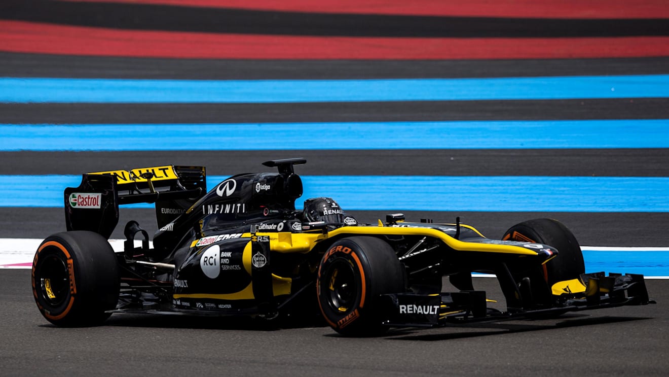 Aseel Al Hamad drives a Formula 1 car to mark the end of the ban for Women driving in Saudia Arabia at Formula One World Championship, Rd8, French Grand Prix, Race, Paul Ricard, France, Sunday 24 June 2018. © Manuel Goria/Sutton Images