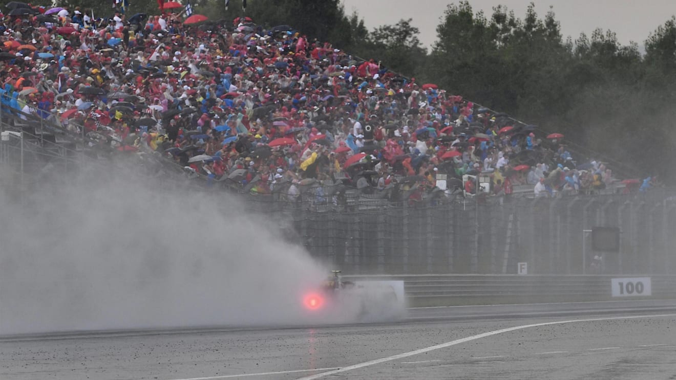 Carlos Sainz (ESP) Renault Sport F1 Team RS18 at Formula One World Championship, Rd12, Hungarian Grand Prix, Qualifying, Hungaroring, Hungary, Saturday 28 July 2018. © Jerry Andre/Sutton Images