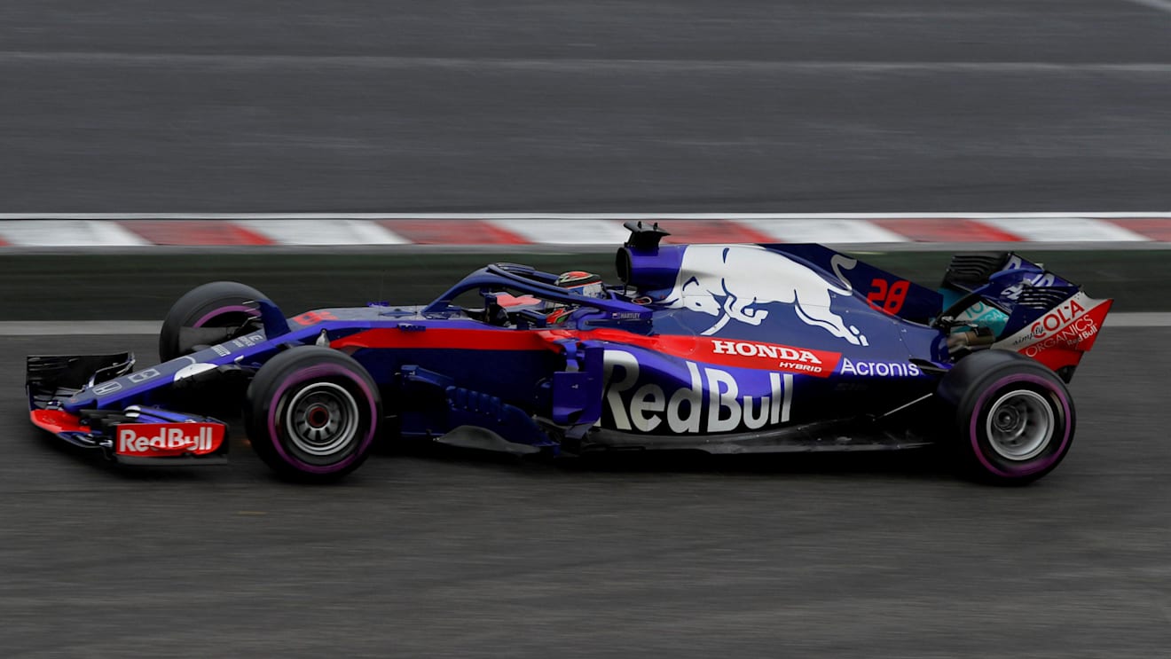 Brendon Hartley (NZL) Scuderia Toro Rosso STR13 runs wide at Formula One World Championship, Rd12, Hungarian Grand Prix, Qualifying, Hungaroring, Hungary, Saturday 28 July 2018. © Manuel Goria/Sutton Images