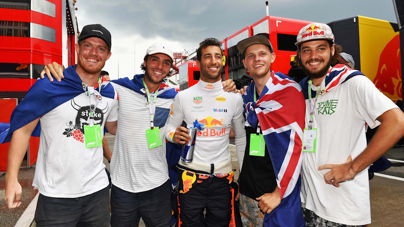 Daniel Ricciardo (AUS) Red Bull Racing and fans at Formula One World Championship, Rd12, Hungarian Grand Prix, Qualifying, Hungaroring, Hungary, Saturday 28 July 2018. © Mark Sutton/Sutton Images