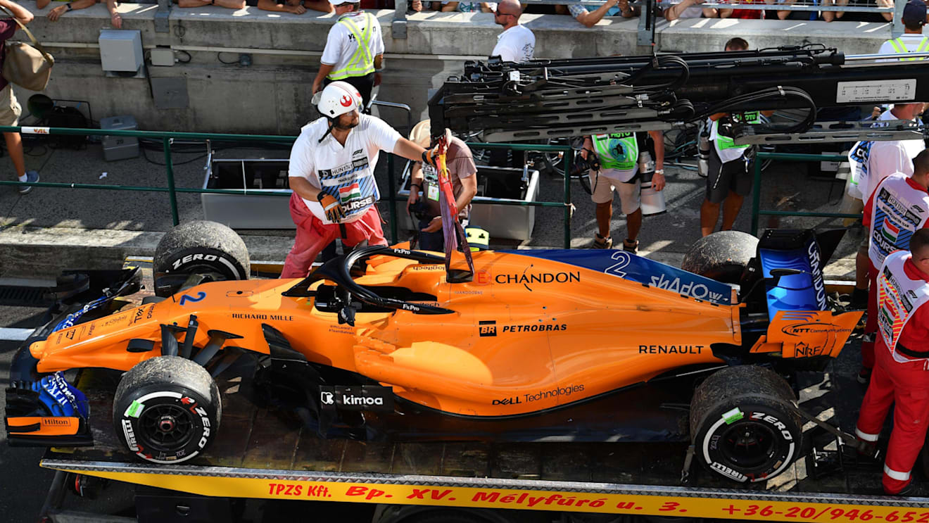The car of Race retiree Stoffel Vandoorne (BEL) McLaren MCL33 is recovered at Formula One World Championship, Rd12, Hungarian Grand Prix, Race, Hungaroring, Hungary, Sunday 29 July 2018.