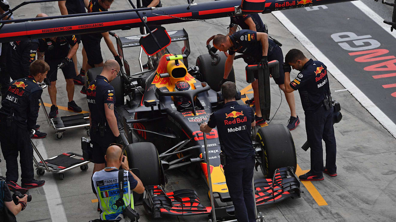 Max Verstappen, Red Bull Racing RB14 in his pit box at Formula One World Championship, Rd14, Italian Grand Prix, Qualifying, Monza, Italy, Saturday 1 September 2018. © Jerry Andre/Sutton Images