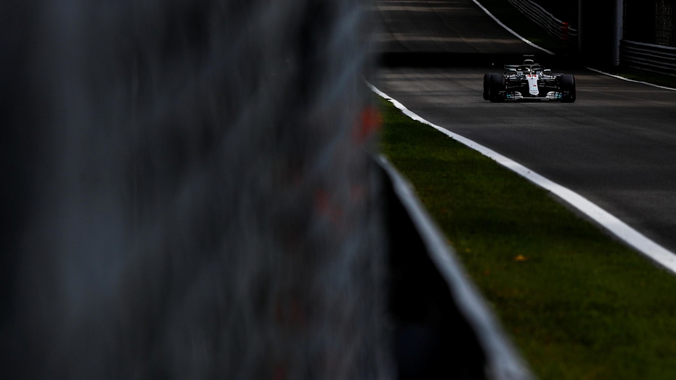 Lewis Hamilton, Mercedes AMG F1 W09 at Formula One World Championship, Rd14, Italian Grand Prix, Qualifying, Monza, Italy, Saturday 1 September 2018. © Manuel Goria/Sutton Images