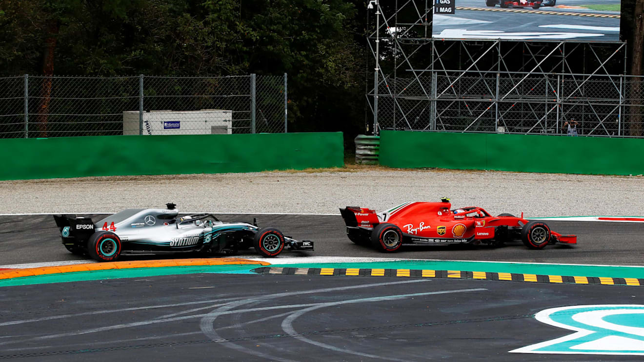 Kimi Raikkonen, Ferrari SF71H leads Lewis Hamilton, Mercedes AMG F1 W09 at Formula One World Championship, Rd14, Italian Grand Prix, Race, Monza, Italy, Sunday 2 September 2018. © Manuel Goria/Sutton Images