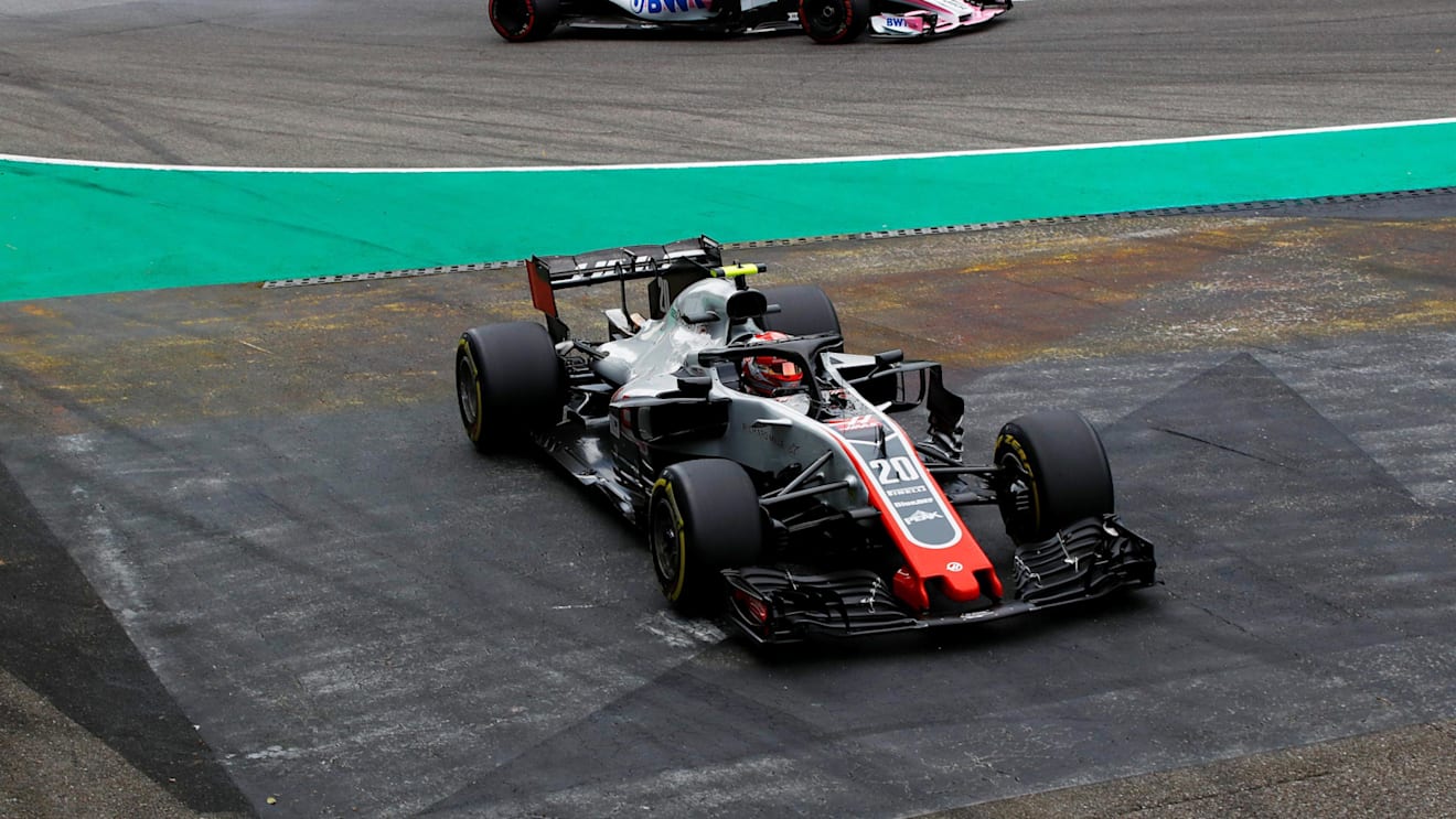 Kevin Magnussen, Haas F1 Team VF-18 runs wide at Formula One World Championship, Rd14, Italian Grand Prix, Race, Monza, Italy, Sunday 2 September 2018. © Manuel Goria/Sutton Images